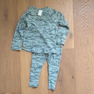Green and Black Pajama Sets with Cozy Long Sleeves